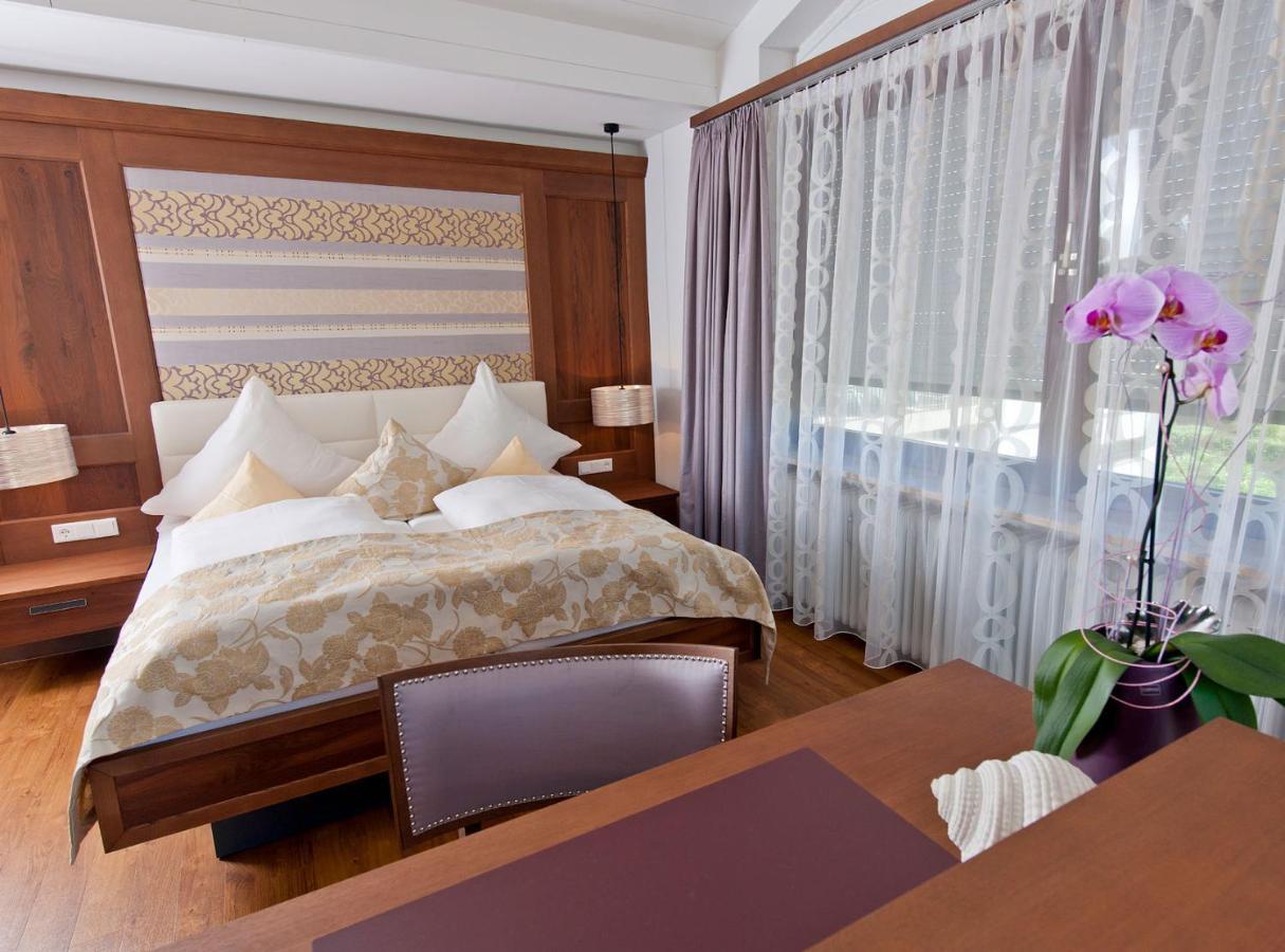 Hotel Heinzler Am See Имменштад-ам-Бодензее Экстерьер фото